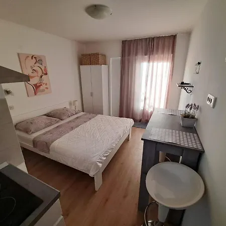 Apartments Grgo *
