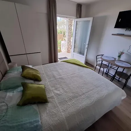 Apartments Grgo *